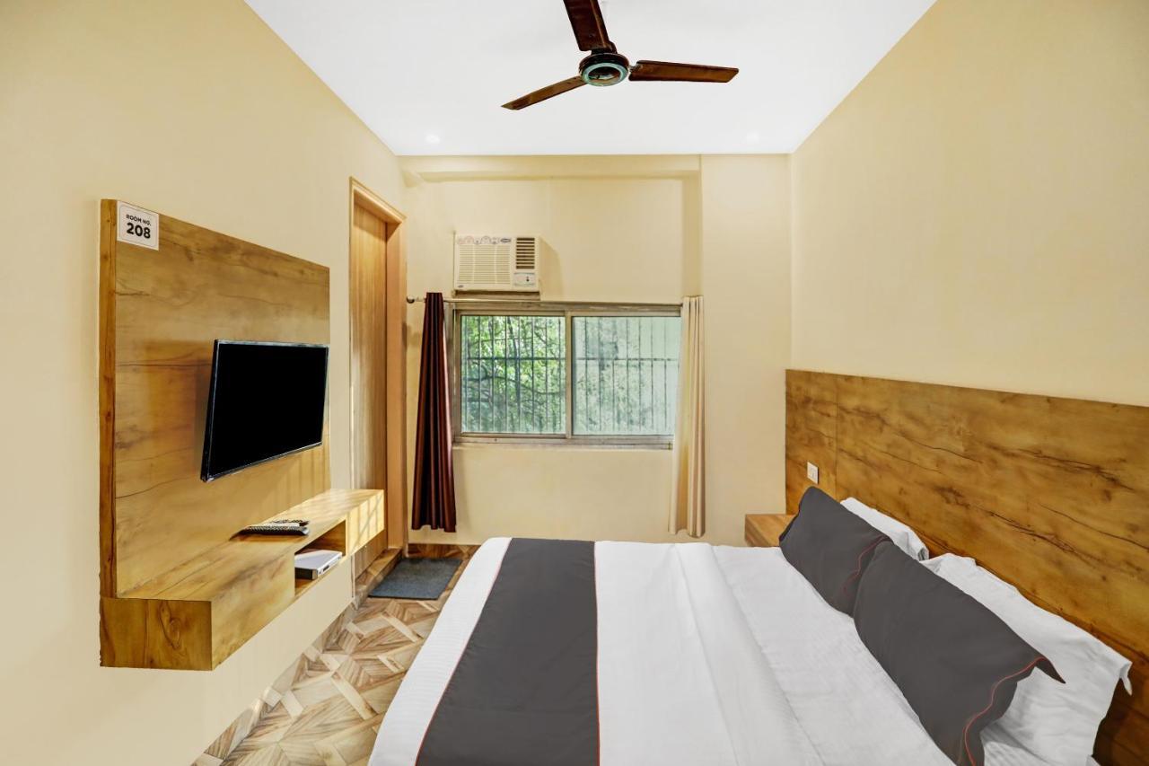 Oyo 81641 Collection O Hotel A1 Residency ניו דלהי מראה חיצוני תמונה